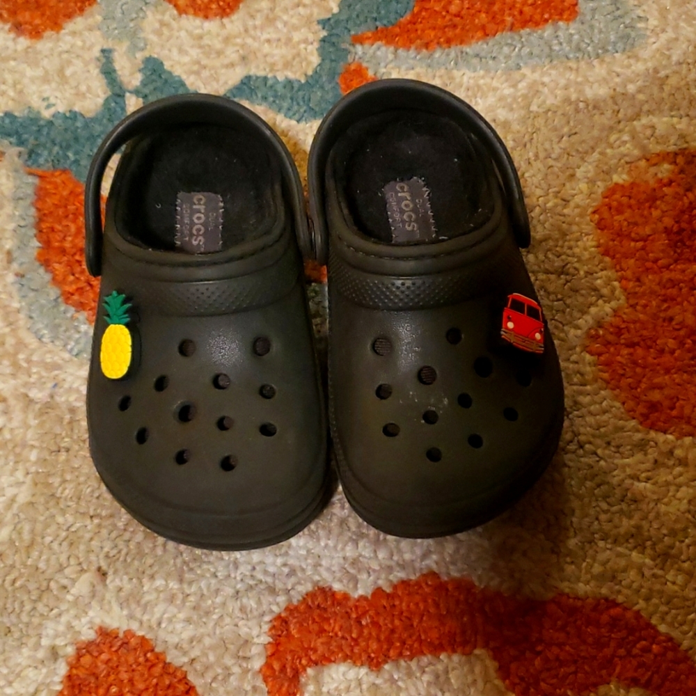 Fleece Lined Crocs with 2 charms!